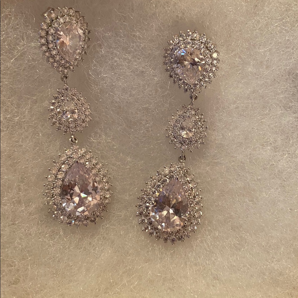 Bridal Crystal Drop Earrings
